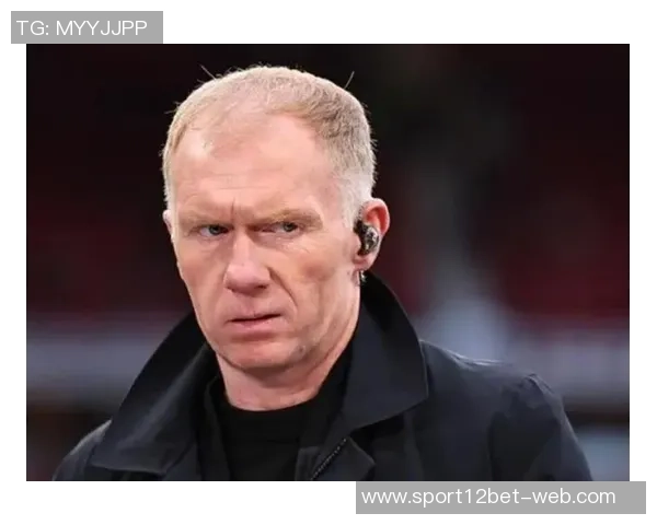 卡拉格与斯科尔斯齐声呼吁阿莫林圣诞前辞职时间已不再充裕