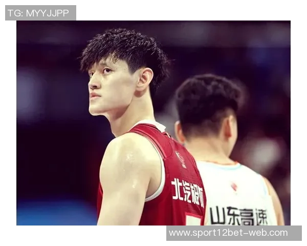 曾凡博强调团队协作的重要性每位球员都需与核心球员紧密配合